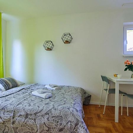Regem Apartments Plonska Варшава Экстерьер фото