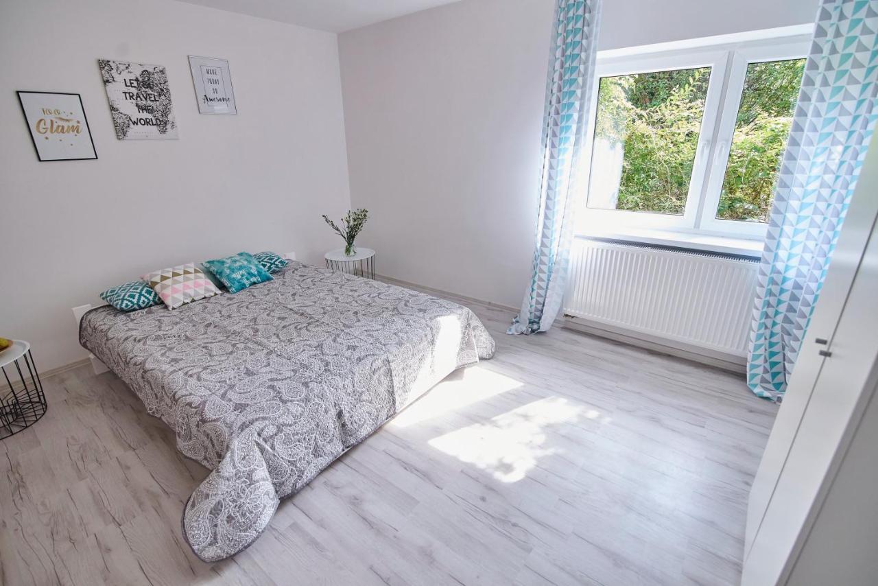 Regem Apartments Plonska Варшава Экстерьер фото