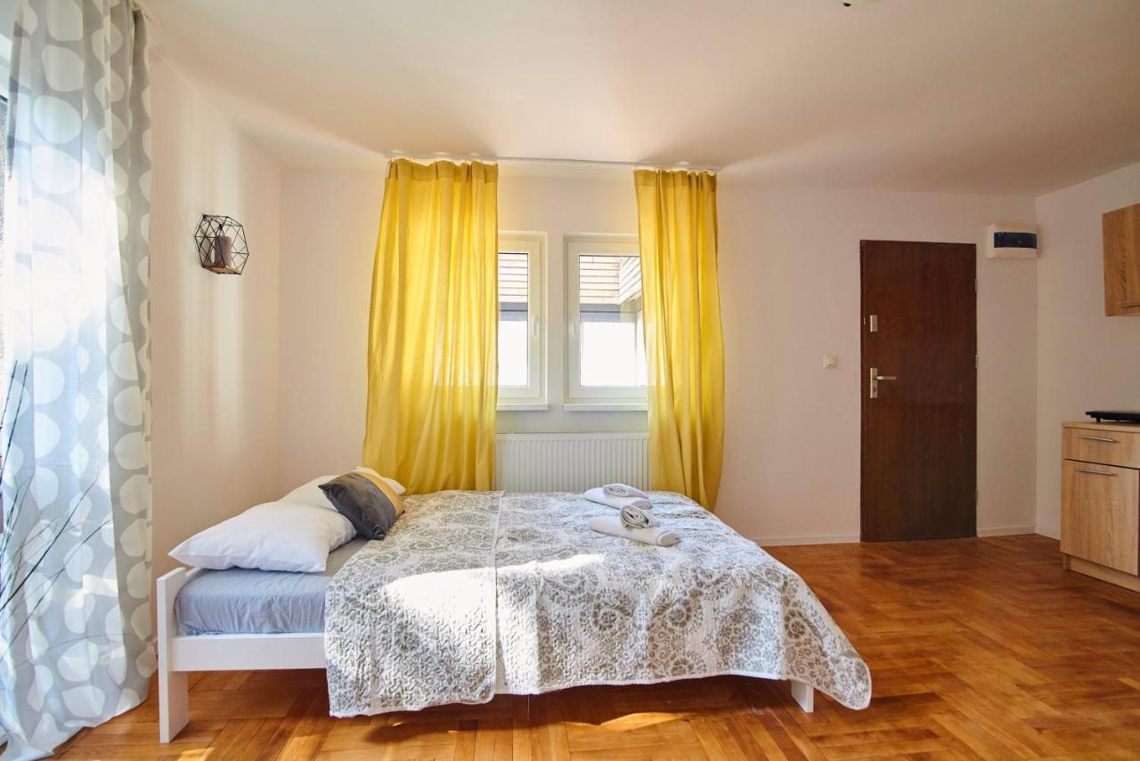 Regem Apartments Plonska Варшава Экстерьер фото