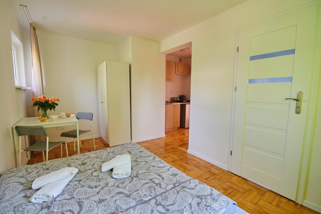 Regem Apartments Plonska Варшава Экстерьер фото